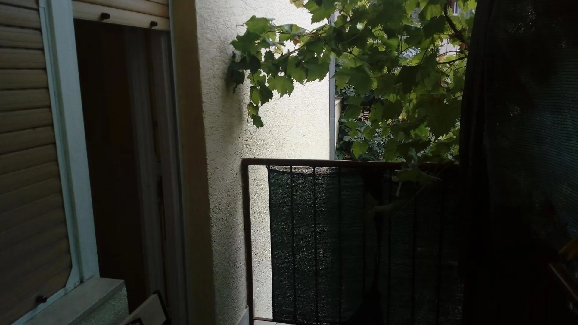 Luka Room'S Split 0*,  Croatia